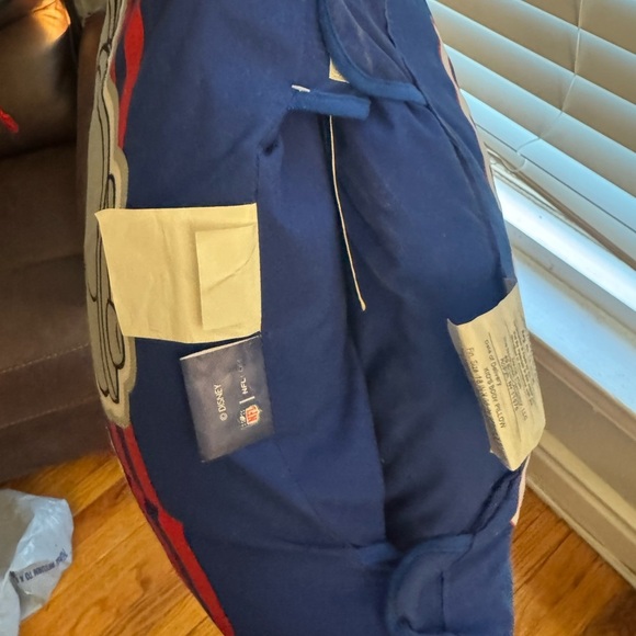 Folded Body Folder Giants NFL Disney Blue Mickey Mouse Bedding Pillow - Picture 6 of 6